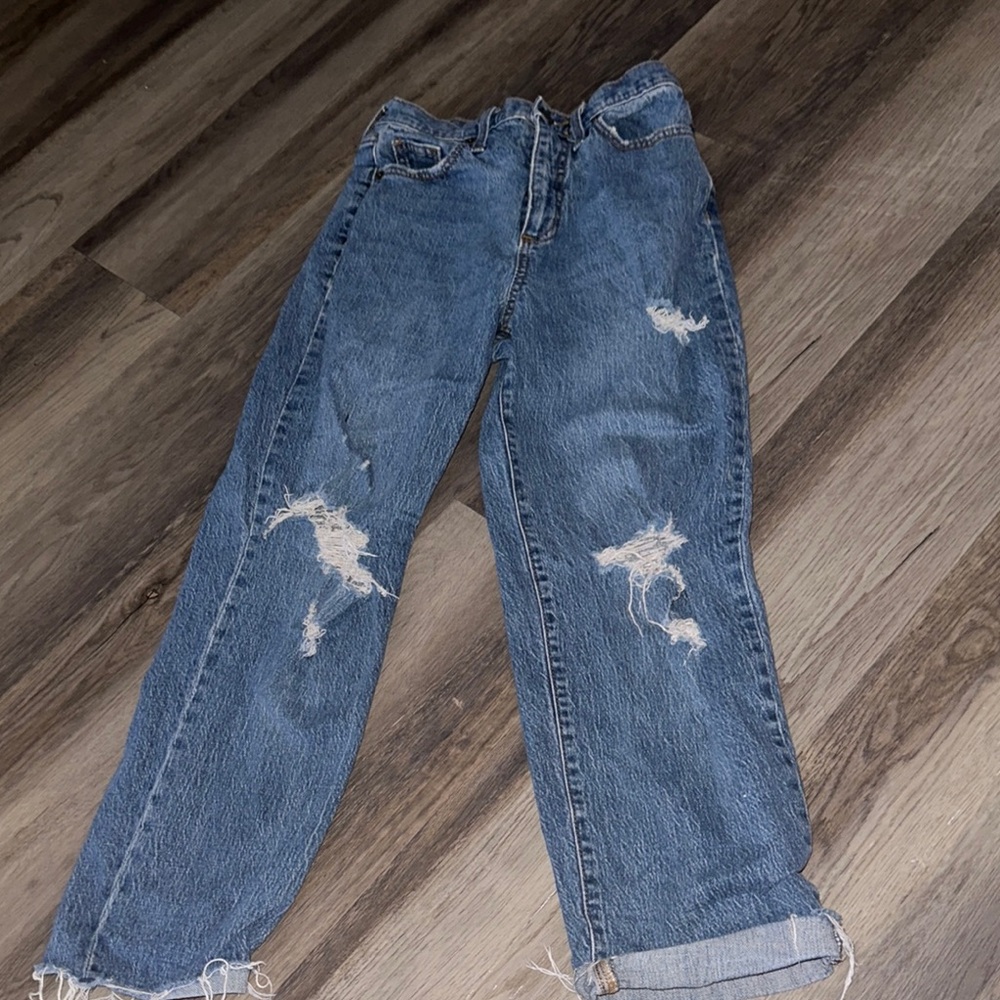 Universal Thread Blue Straight Leg Jeans